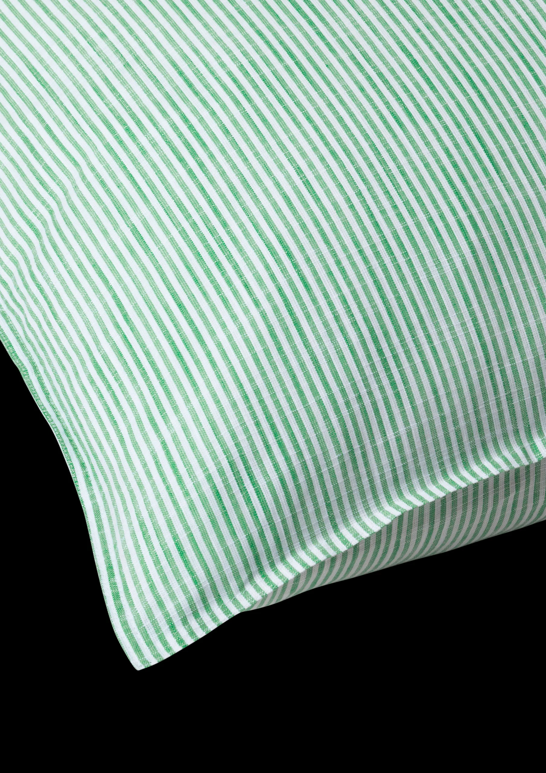 New Monochrome Lines Pudebetræk 60x50cm grøn/hvid | Køb her Pudebetræk