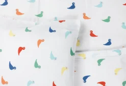 Best Sengetøj Sangfugl baby 70x100cm DK i multi Børn Baby- & Juniorsengetøj|Baby- & Juniorsengetøj