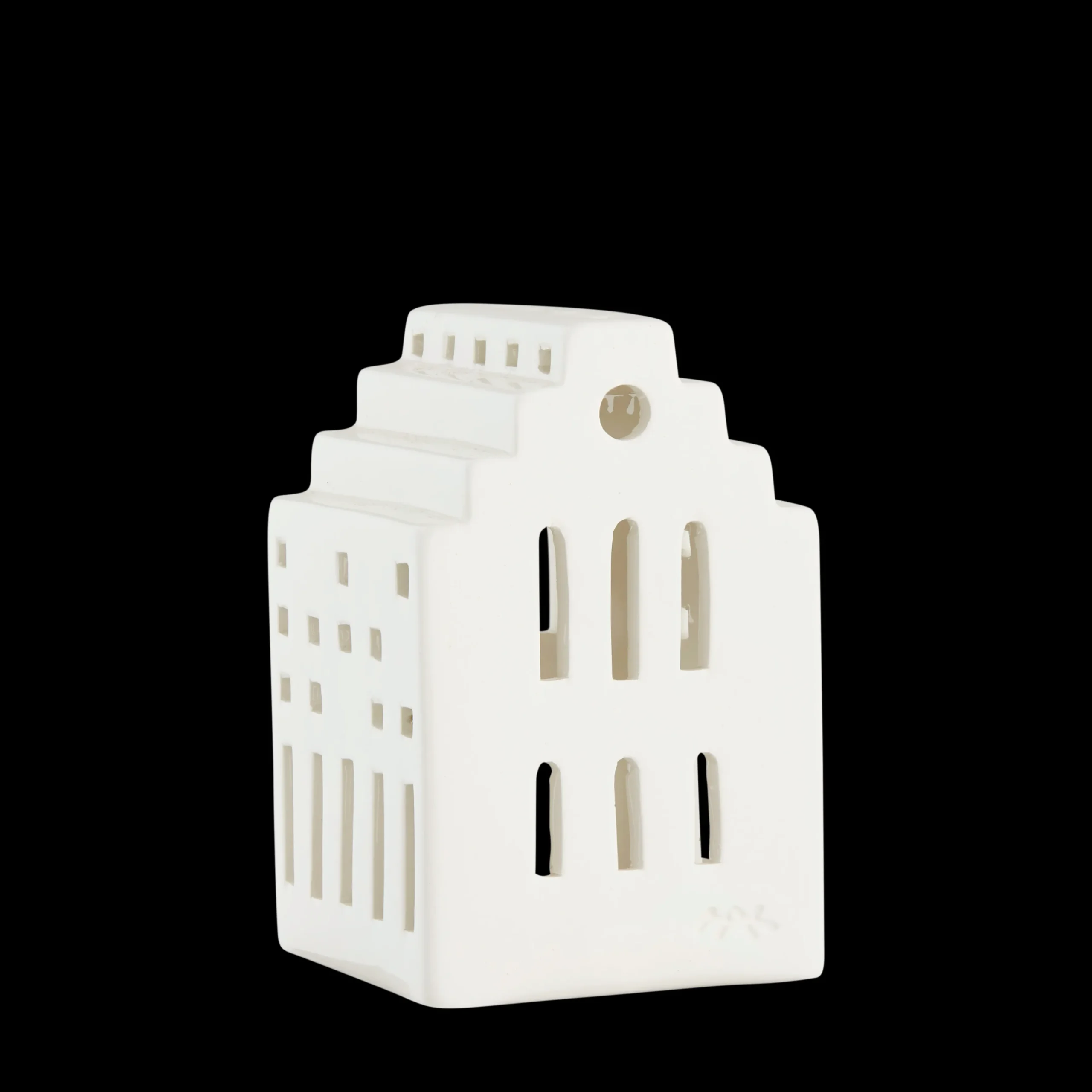 Clearance Lyshus Langkirke H10 i hvid fra serien Urbania Lysestager & Stearinlys|Lyshuse
