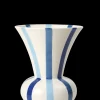 Hot Vase H20 cm i blå fra serien Signature | Køb her Vaser & Urtepotteskjulere