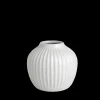 Sale Vase H13 cm i hvid fra serien Hammershøi | Køb her Vaser & Urtepotteskjulere