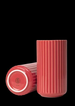Sale Lyngby Vase H15.5 cm rød porcelæn | Køb nu Vaser & Urtepotteskjulere