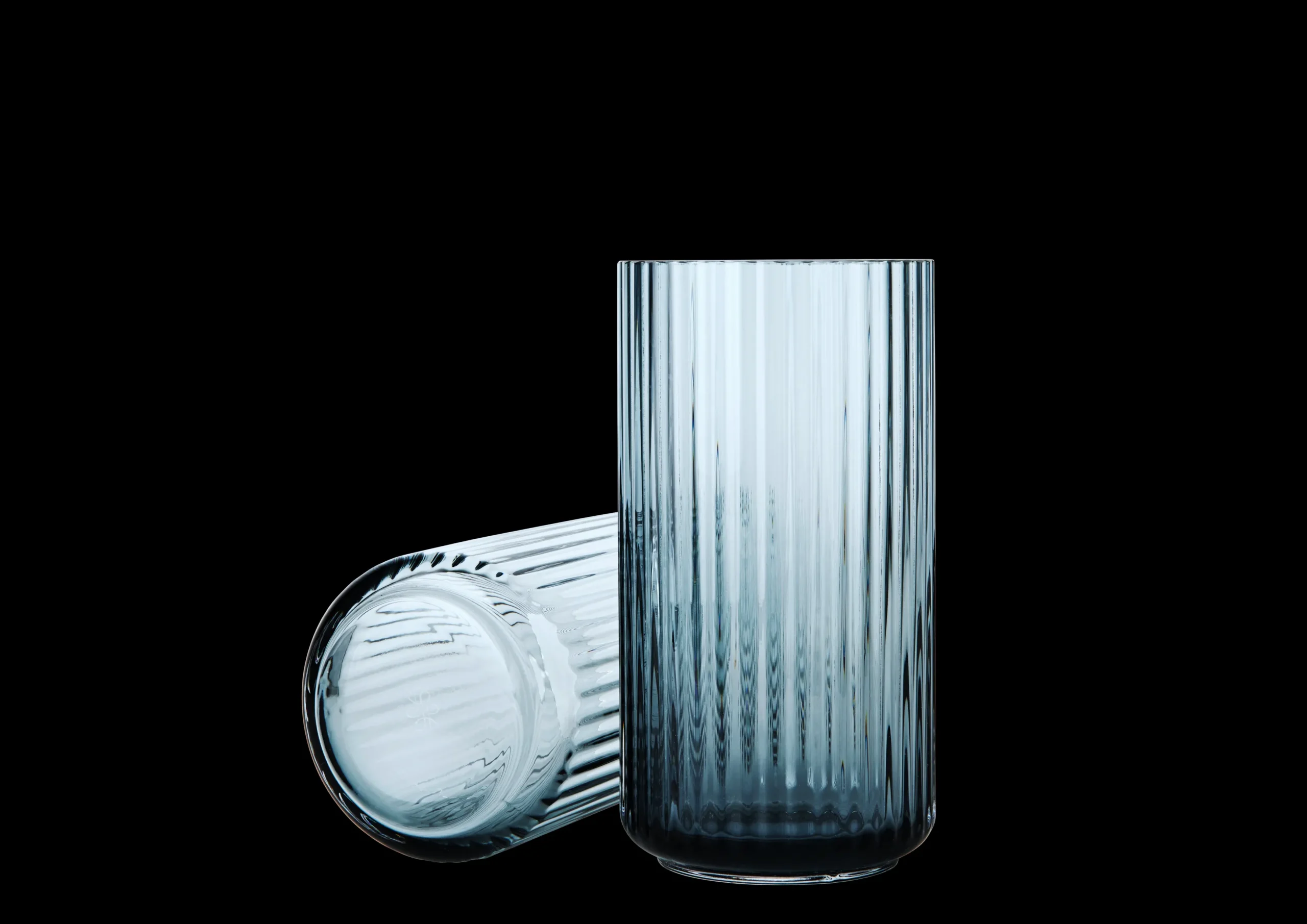 Best Lyngby Vase midnight blue mundblæst glas Vaser & Urtepotteskjulere