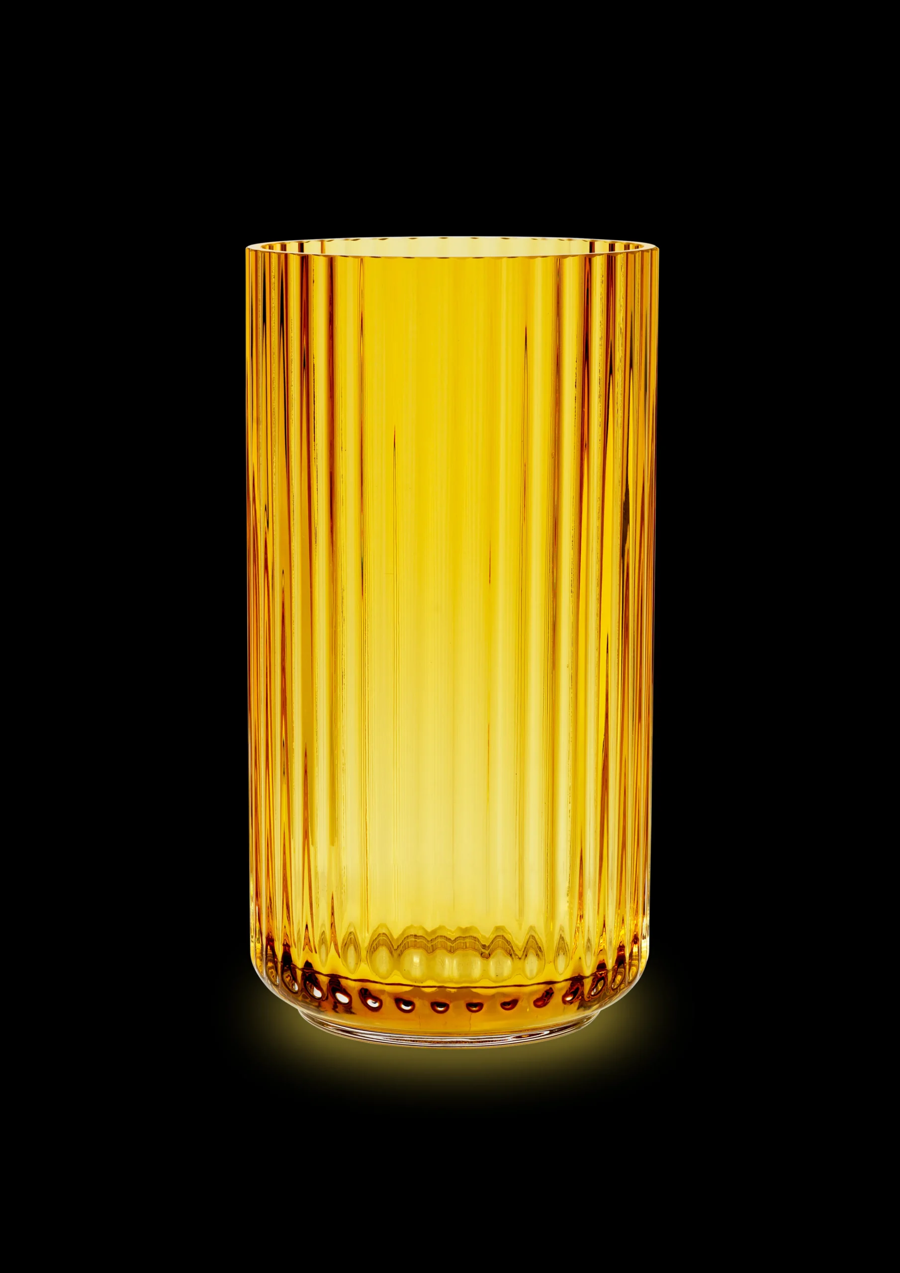 Lyngby Vase H15.5 amber mundblæst glas Vaser & Urtepotteskjulere